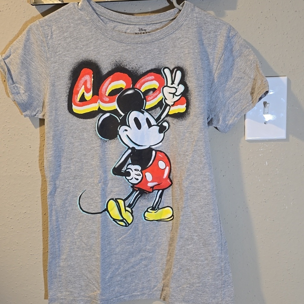 Disney  Mickey Mouse COOL Peace Gray Tshirt